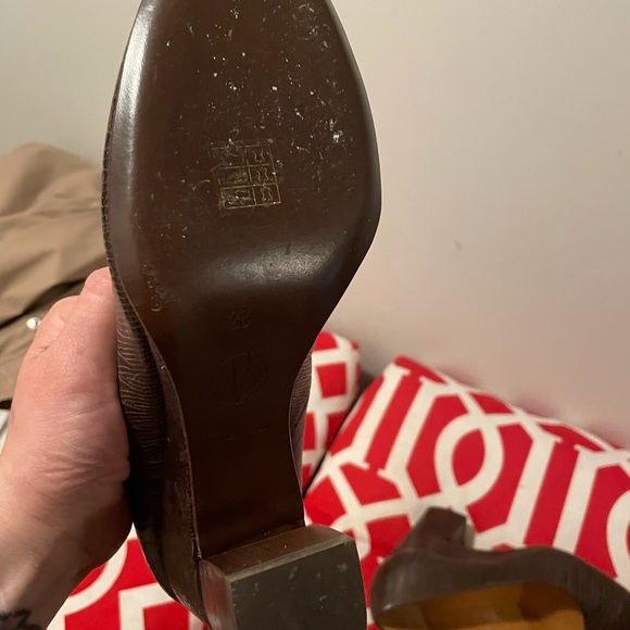 COCLICO - LICHI HEEL size 38 - brown
FAUN LIZARD PRINT LEATHER - Picture 13 of 15